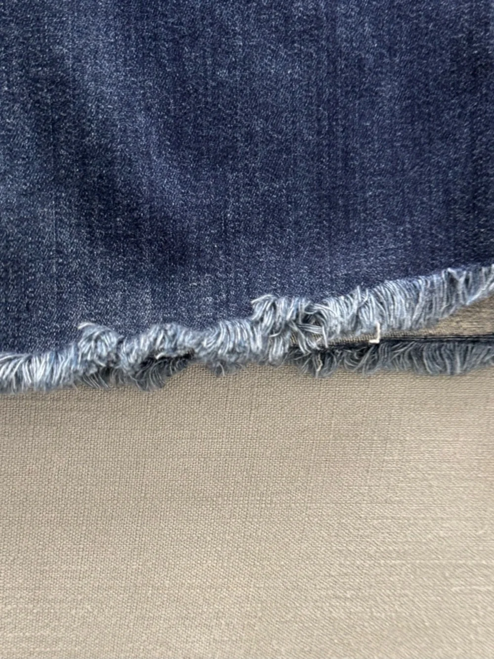 FRAME LE CROP MINI BOOT NAPLES FRAYED DESIGNER JEANS SZ 28 - Picture 10 of 16
